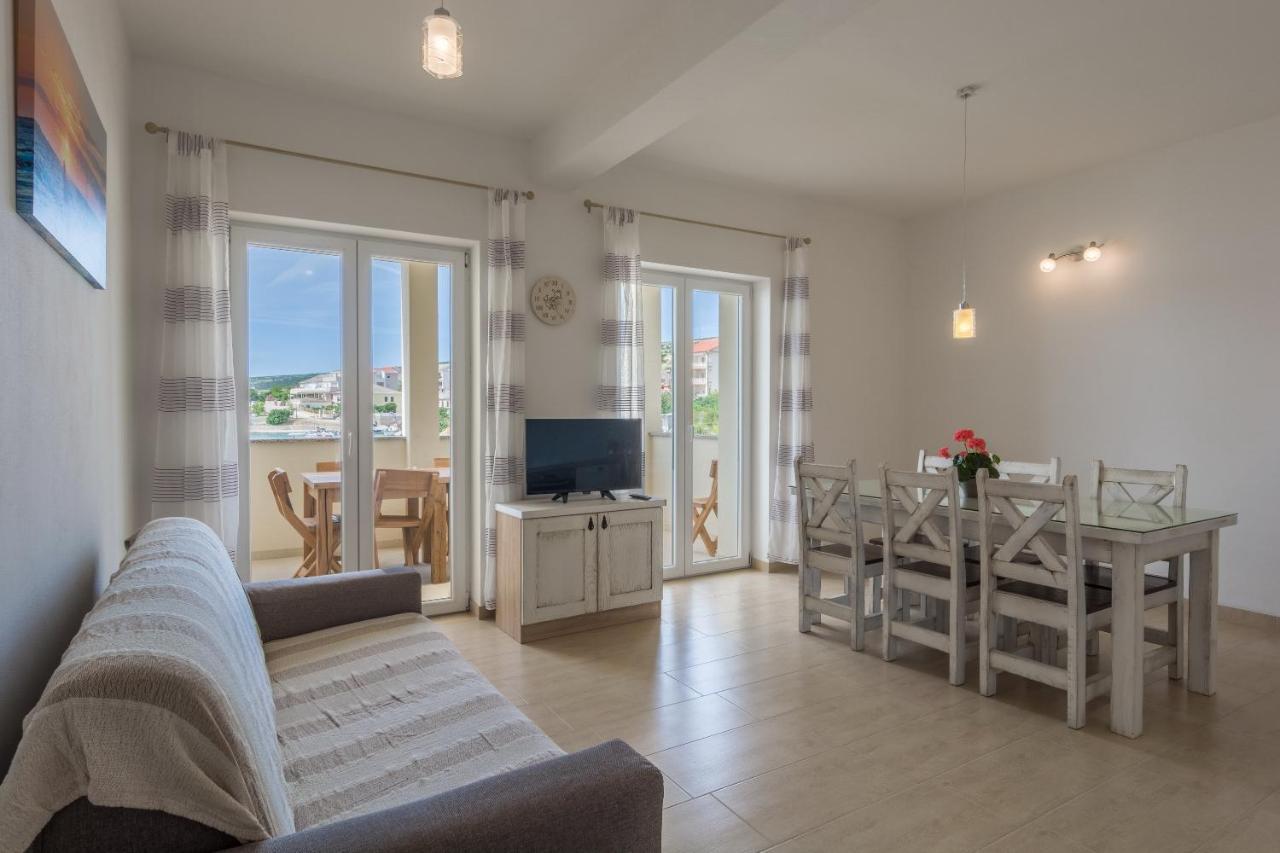 Apartments By The Sea Simuni, Pag - 18386 科兰 外观 照片