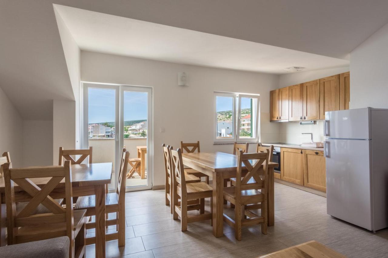 Apartments By The Sea Simuni, Pag - 18386 科兰 外观 照片